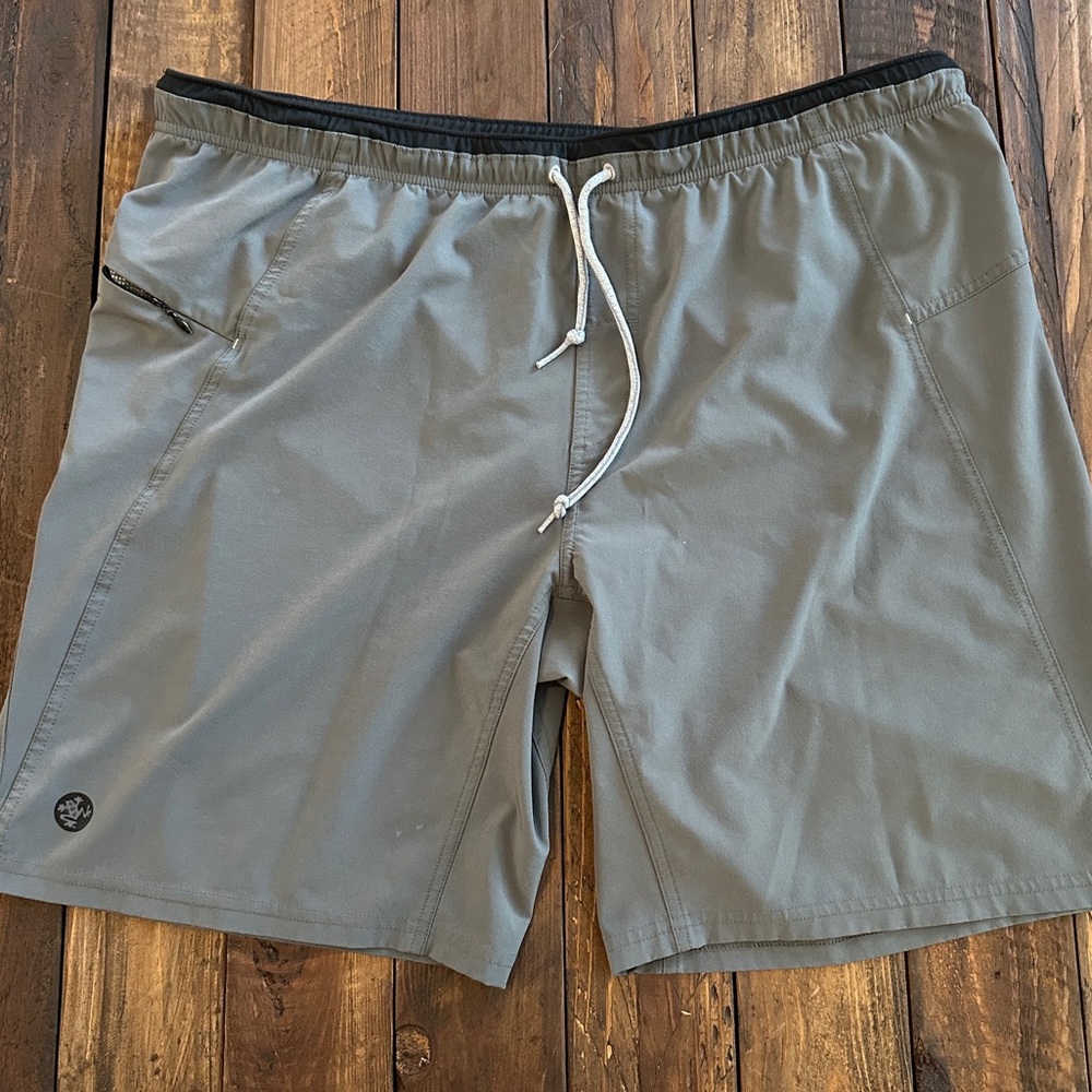 Manduka Yoga Shorts.